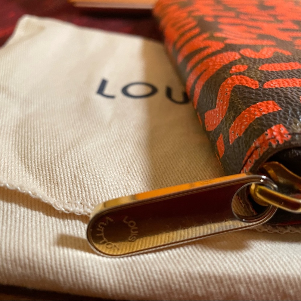 LV STEPHEN SPROUSE ZIPPY GRAFFITI WALLET - Picture 3 of 8